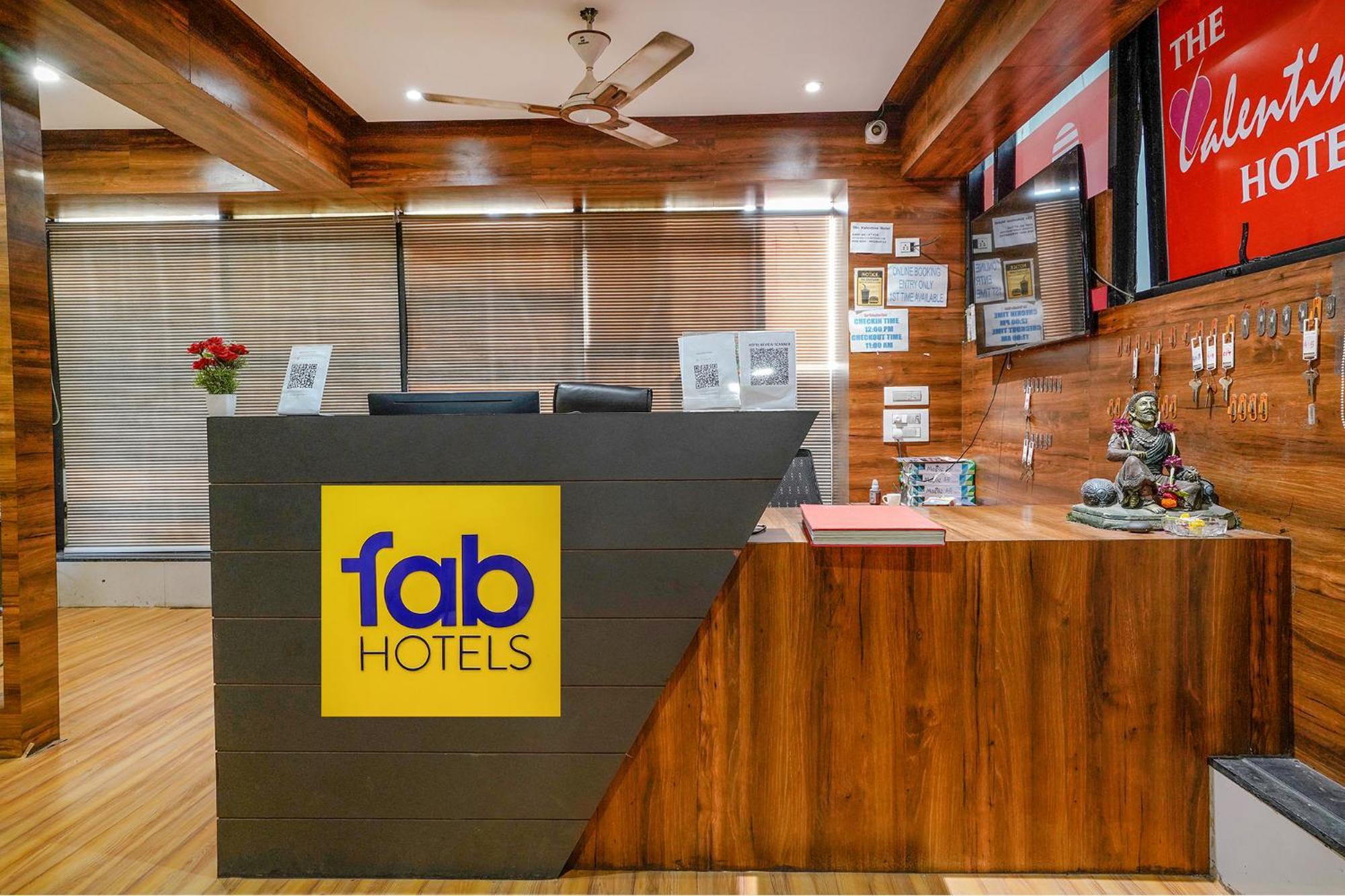Fabhotel The Valentine - Udhna Road Surat Ngoại thất bức ảnh